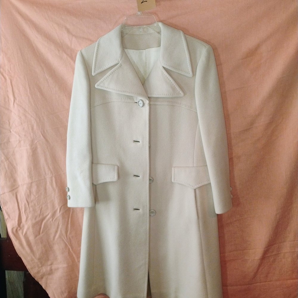 Chic Cream Women's Trench Coat